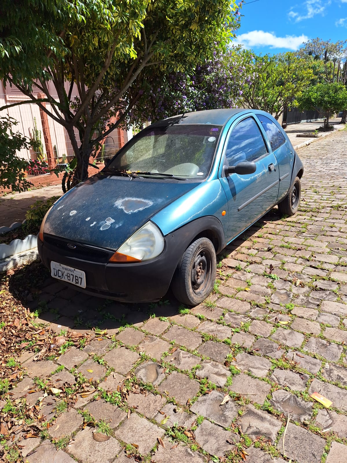FORD/KA GL, ano 2000, placas DCK 8787, cor verde, RENAVAM 00735046131.